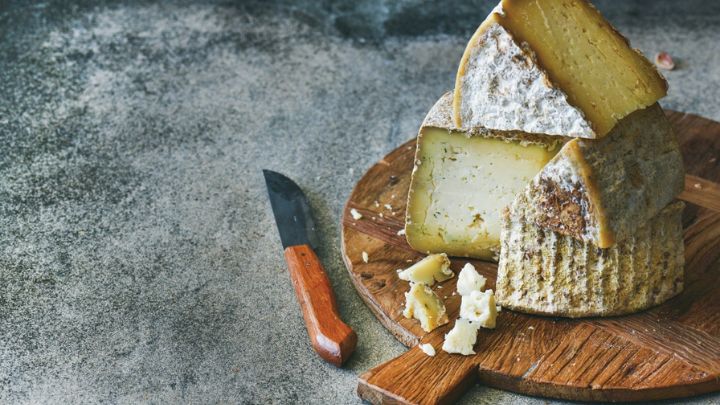 Schwab makes his own cheese in character and voice-driven books that connect on an emotional level. Schwab makes his own cheese in character and voice-driven books that connect on an emotional level.